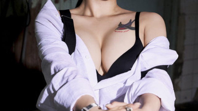 E거니 외부 화보 컨셉 #1 B컷