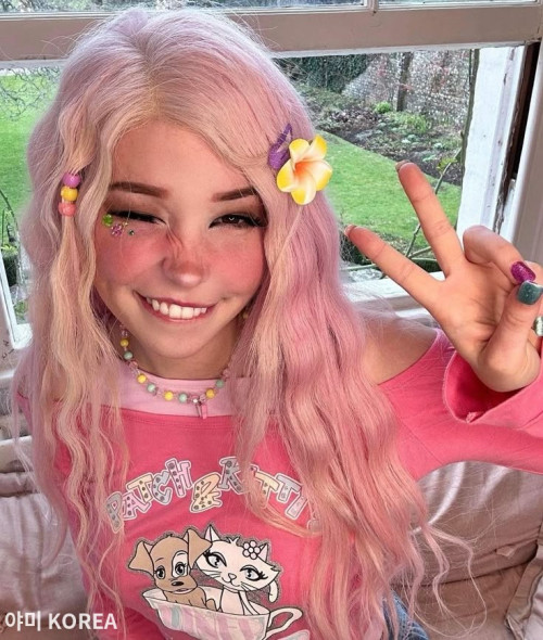 벨델핀 / Belle Delphine