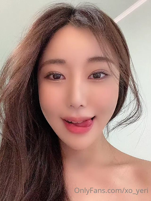 XO 예리 패트리온 속옷 차림 글래머 몸매 영상 8개 모음