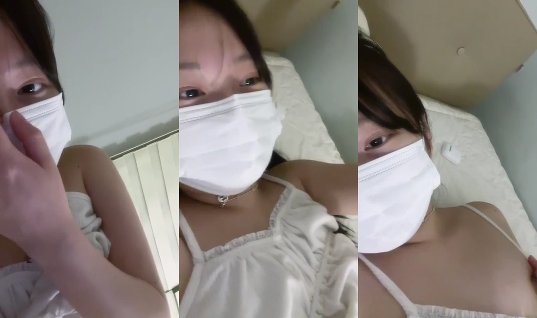 라방중 꼭지 보고싶다는 시청자들한테 수줍게 보여주는 감춰온 건포도