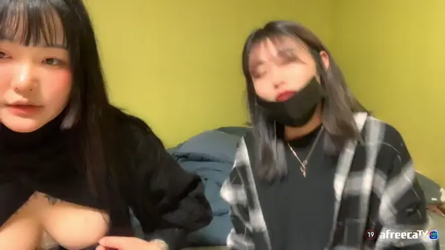 전보연 순간포착 하꼬시절 꼭지노출 유륜+꼭노부분만 편집