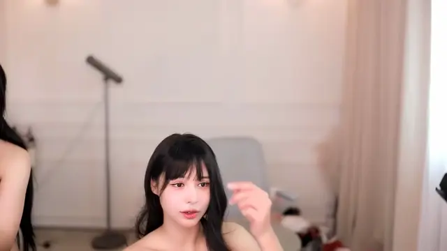 서안과 윤진이의 콜라보 합방