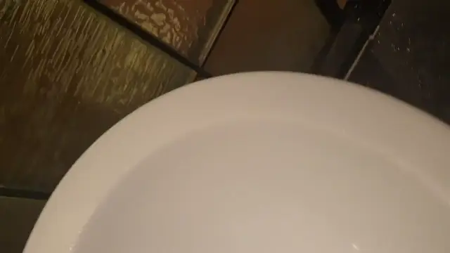 성당다니는 전여친 모텔 욕조에서