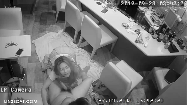 가게 마감하고 일과의 마무리로 빠구리