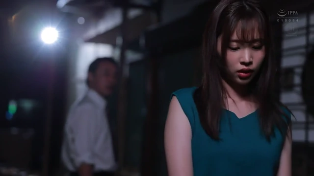 미녀가 되어 방문한 제자를  어떻게 그냥 두고 볼수 있겠나 [아라이 이마]