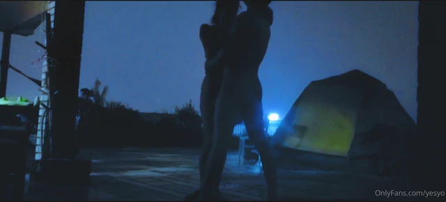바람 많이 부는 날 어둑한 새벽에 초대남과 야외섹스