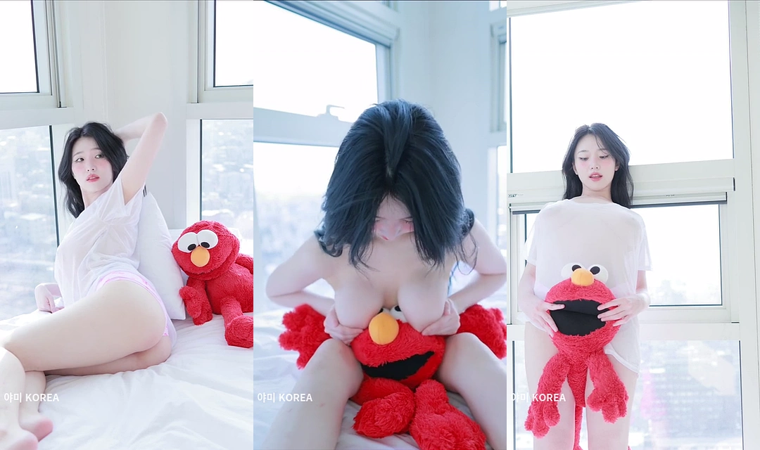 너무 행복해 보이는 인형