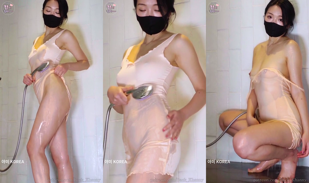 젖은 몸매를 잘 보여주는 착한 샤워기