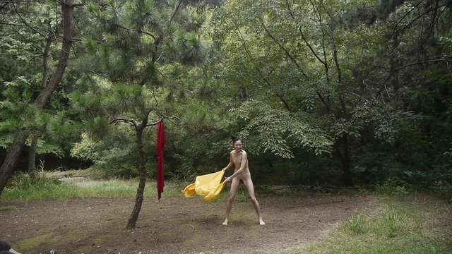 모델 신현아 야외 누드 예술