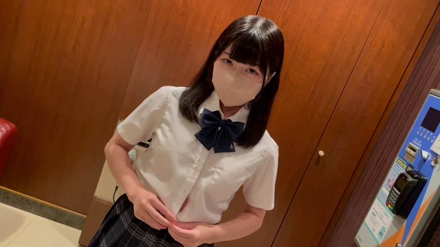 Fc야동 상큼한 합법나이 학생 포르노 전격 데뷔!!