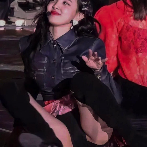 나연 엠자