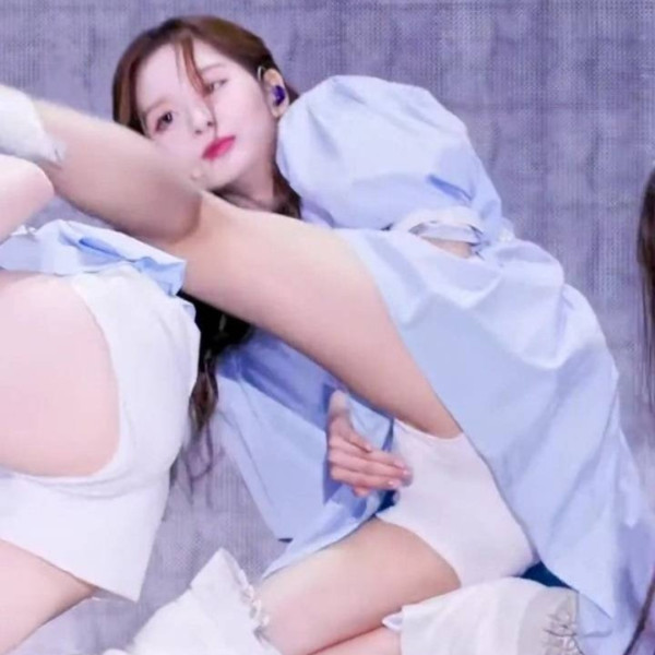 설윤 ㅂㅈ