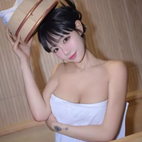 수건 한장으로 가린 빛베리