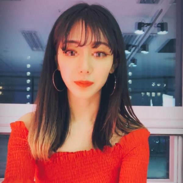 (직촬)작년에 따먹은 예쁜 미시 똥꼬 따기