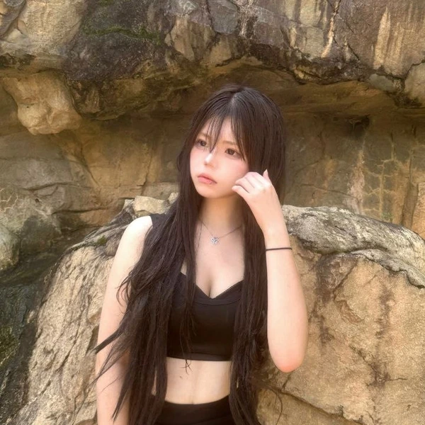 누군지 아시는분